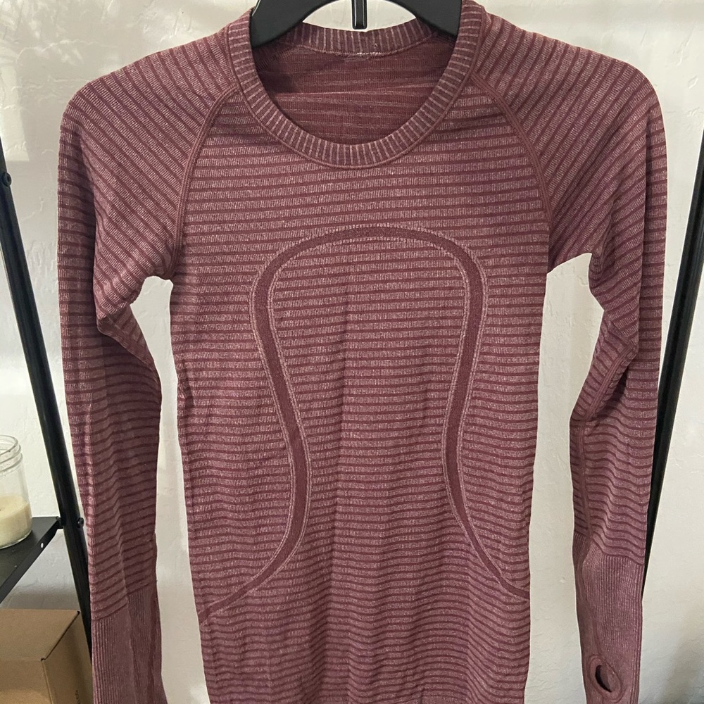 Lululemon Swiftly Tech Long Sleeve Crew